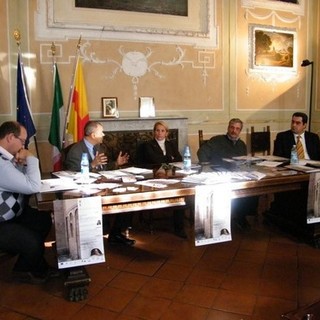 Albenga: presentata ufficialmente la “kermesse” culturale dedicata al mito di Napoleone Albenga: presentata ufficialmente la “kermesse” culturale dedicata al mito di Napoleone