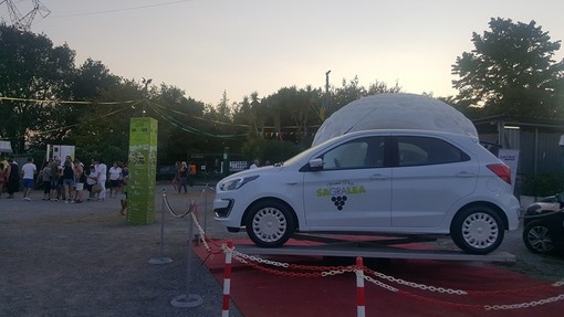 Passa la fortuna e le fa vincere l'auto alla lotteria di Sagralea, la storia di Alda e Marina Passa la fortuna e le fa vincere l'auto alla lotteria di Sagralea, la storia di Alda e Marina