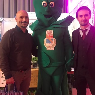 In foto con Super Basilico a destra il Console Ramaioli (foto d’archivio della partecipazione del 2018)