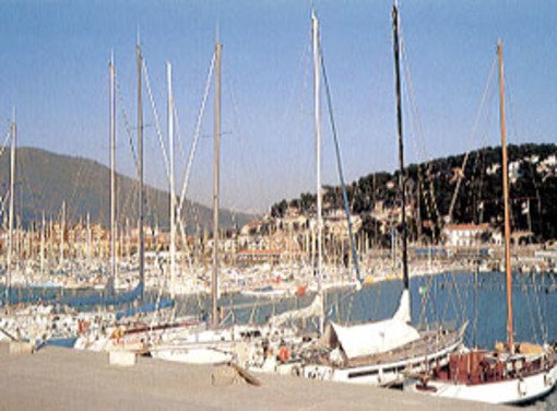 "Quale futuro per Andora?"