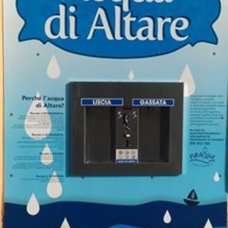 Altare, donate oltre 200 tessere per la nuova "casetta dell'acqua" agli alunni delle scuole