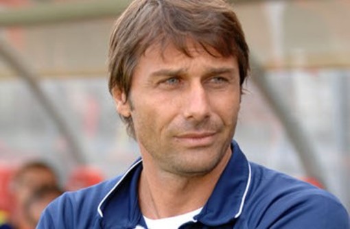 Antonio Conte allenatore del Chelsea in vacanza in Provincia di Savona Antonio Conte allenatore del Chelsea in vacanza in Provincia di Savona