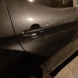 Savona, atti vandalici alle auto: l'amara sorpresa dopo la Notte Bianca (FOTO)
