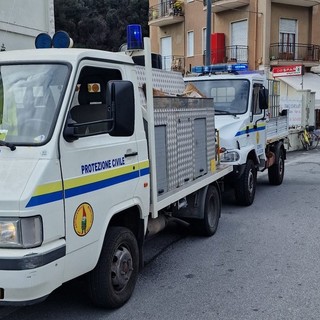 Tubature rotte a Finalborgo, abitazioni senza acqua corrente: in azione le autobotti della Protezione Civile
