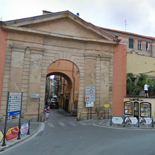 Albenga: Fli organizza un dibattito su "cittadinanza e immigrazione" dei "nuovi cittadini"