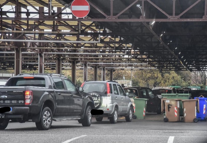 Tamponi Covid 19 ai drive through, Asl 2 savonese: "Rispettate gli orari degli appuntamenti"