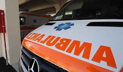 Savona, pedone investito da una moto in corso Tardy e Benech: tre persone soccorse e trasportate al San Paolo Savona, pedone investito da una moto in corso Tardy e Benech: tre persone soccorse e trasportate al San Paolo