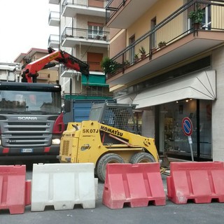 Andora, al via il restyling di via Clavesana