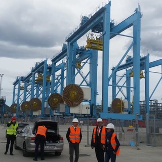 Vado, le gru di piazzale e quelle di banchina sono ufficialmente di APM Terminals Vado, le gru di piazzale e quelle di banchina sono ufficialmente di APM Terminals