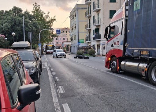 Albisola, incidente in corso Filippo Ferrari: scooterista in codice giallo Albisola, incidente in corso Filippo Ferrari: scooterista in codice giallo
