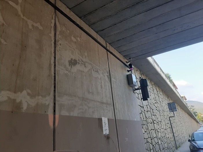 Varazze, installato l'autovelox sull'Aurelia Bis: a giorni verrà attivato (FOTO)