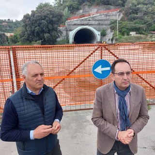 Aurelia Bis, Unione Industriali e Comune di Albisola alzano il pressing sulla ripartenza: "Saremo qui a controllare ogni mese" (FOTO e VIDEO)