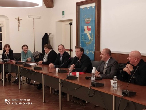 Tre comuni uniti per presentare l’offerta formativa dei plessi del comprensivo Andora-Laigueglia Tre comuni uniti per presentare l’offerta formativa dei plessi del comprensivo Andora-Laigueglia