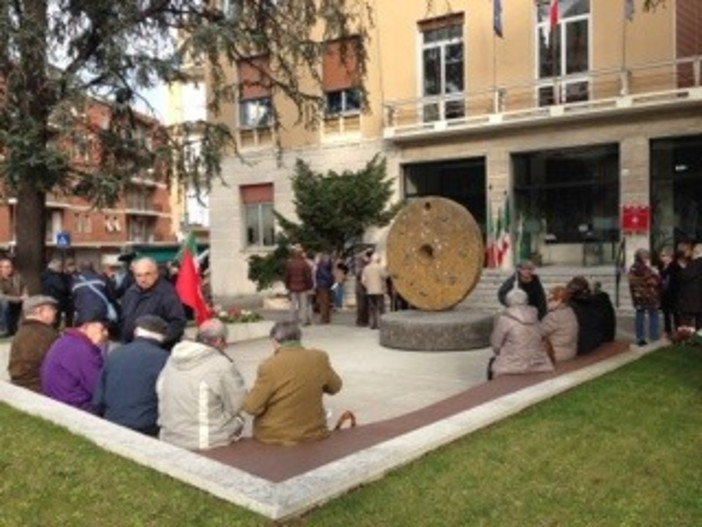 L'Anpi contro il terrorismo a VAdo Ligure L'Anpi contro il terrorismo a VAdo Ligure