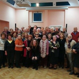Alassio, gli auguri dell'assessore Battaglia al Nido Piccolo Principe e al Centro Anziani
