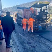 Savona, buche e strade rovinate, il piano asfalti del Comune prosegue a Villapiana Savona, buche e strade rovinate, il piano asfalti del Comune prosegue a Villapiana