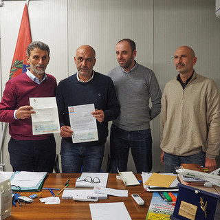 Delegazione di Pietra Ligure ad Amatrice: consegnato l’assegno che contribuirà a finanziare la costruzione della nuova scuola
