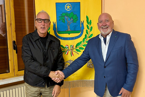 Stellanello, ultimo Consiglio comunale per il segretario Alberto Marino Stellanello, ultimo Consiglio comunale per il segretario Alberto Marino