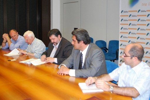 Firma del protocollo di intesa tra la Provincia e il Comune di Sassello per la sicurezza stradale e pedonale sulla SP 334