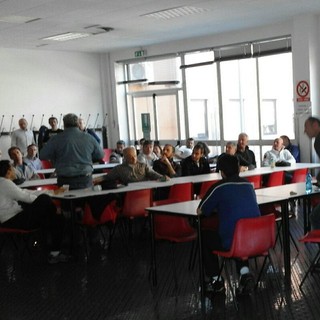 Tirreno Power, domani nuovo presidio dei lavoratori: "L’azienda non dà risposte, uniti per mettere in campo azioni di lotta" Tirreno Power, domani nuovo presidio dei lavoratori: "L’azienda non dà risposte, uniti per mettere in campo azioni di lotta"