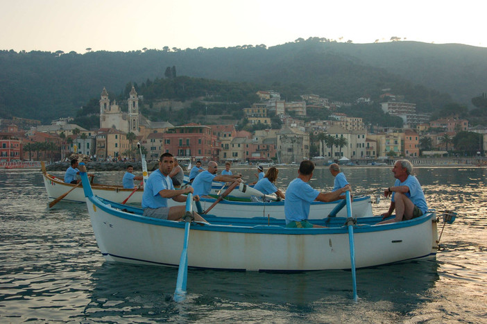 Laigueglia, conto alla rovescia per "Azzurro in mare, in tavola, in piazza"