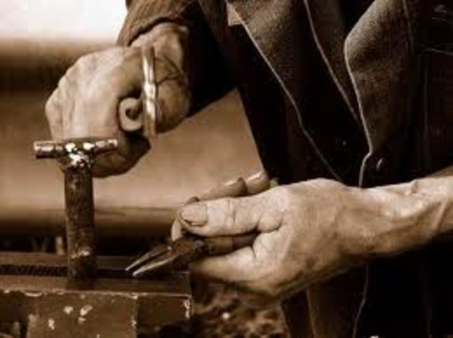 Credito, le banche non sorridono agli artigiani: prestiti in Liguria calati del 3,6% in un anno