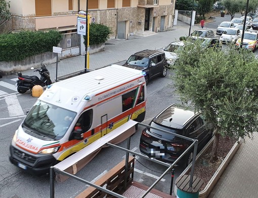 Albissola, investito un bambino di 3 anni: trasportato in codice rosso all'ospedale San Paolo Albissola, investito un bambino di 3 anni: trasportato in codice rosso all'ospedale San Paolo
