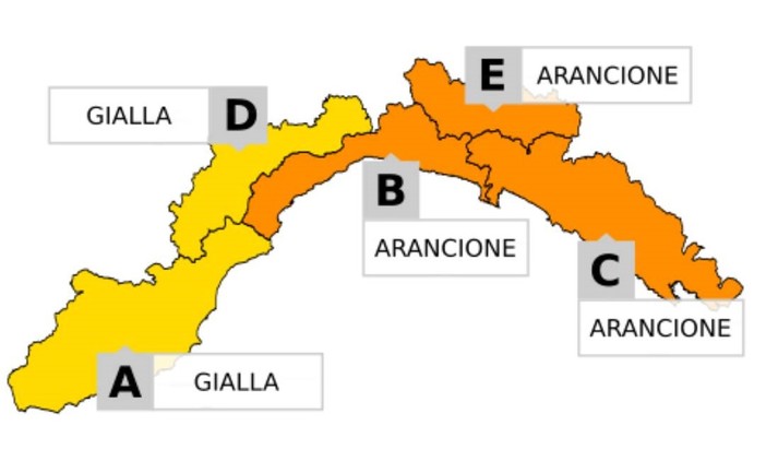 Maltempo, allerta arancione per temporali prolungata fino alla mezzanotte Maltempo, allerta arancione per temporali prolungata fino alla mezzanotte