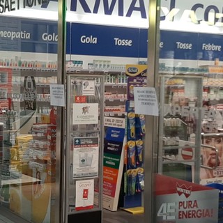 Savona, igienizzanti e mascherine a ruba: farmacie e supermercati già senza scorte (FOTO)