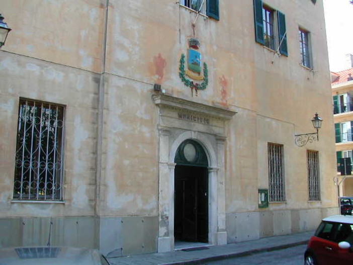 Elezioni Albisola Superiore: Maria Vezzolla si candida per il PD. Orsi ha finalmente uno sfidante Elezioni Albisola Superiore: Maria Vezzolla si candida per il PD. Orsi ha finalmente uno sfidante