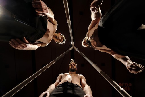 Mirabilia Festival: A-Tripik con i francesi di CirkVOST Mirabilia Festival: A-Tripik con i francesi di CirkVOST