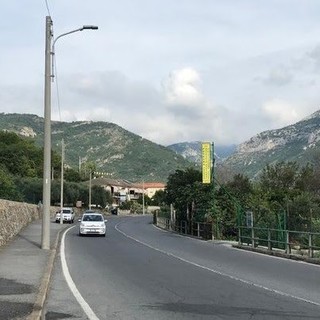 Toirano, un nuovo cartello luminoso avvertirà della presenza dell'autovelox sulla provinciale