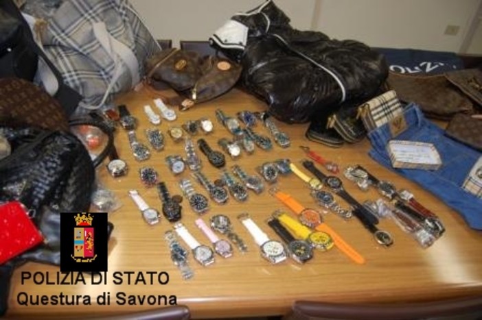 Abusivismo commerciale: nuovo sequestro a Celle Ligure e Varazze
