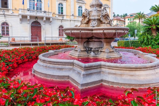 Lotta al tumore al seno, al via ad Alassio “Ottobre in Rosa”: tutte le iniziative