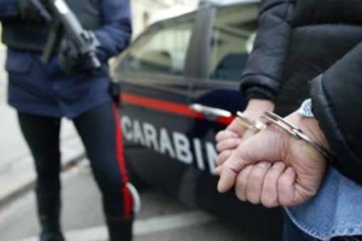 Doppio arresto dei Carabinieri a Pietra e Borghetto