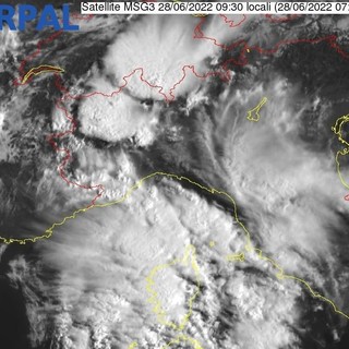 Maltempo, alle 10 è scattata l'allerta gialla per temporali