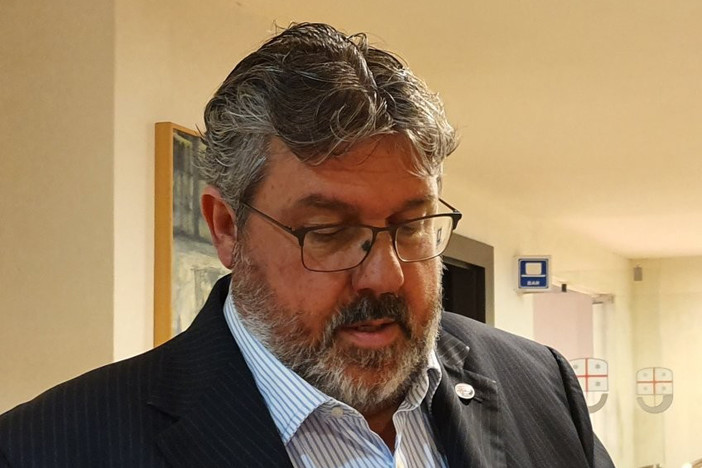 Gestione dell'emergenza Coronavirus, Vaccarezza: "Il sistema ligure regge. Ma perchè trattati da 'cugini poveri' di altre regioni?" Gestione dell'emergenza Coronavirus, Vaccarezza: "Il sistema ligure regge. Ma perchè trattati da 'cugini poveri' di altre regioni?"