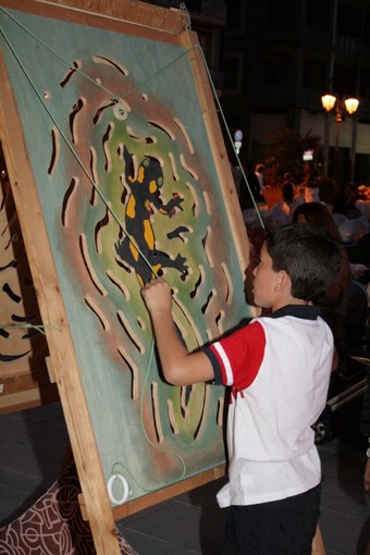 Alassio: tanti giochi artigianali in piazza Partigiani