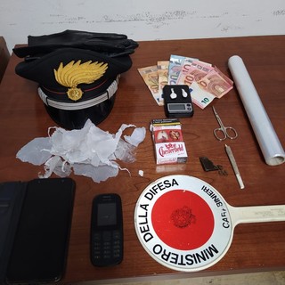 Villanova, in casa cocaina, soldi e materiale per il confezionamento: arrestato un 26enne marocchino Villanova, in casa cocaina, soldi e materiale per il confezionamento: arrestato un 26enne marocchino