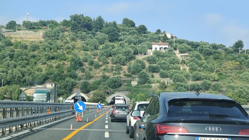 Traffico da bollino rosso in Riviera tra rientri e ultime partenze per il penultimo weekend di agosto Traffico da bollino rosso in Riviera tra rientri e ultime partenze per il penultimo weekend di agosto