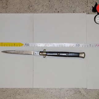 Albenga, lo scorso novembre accoltellò in piazza Petrarca un 27enne marocchino: in manette un cittadino italiano (FOTO e VIDEO) Albenga, lo scorso novembre accoltellò in piazza Petrarca un 27enne marocchino: in manette un cittadino italiano (FOTO e VIDEO)