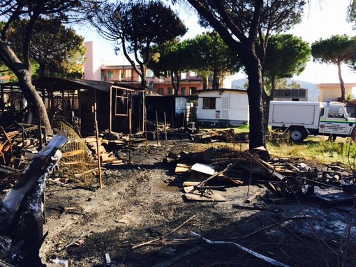 Incendio dell'ex complesso Ariston ad Andora, Demichelis:"Intervengano i privati"