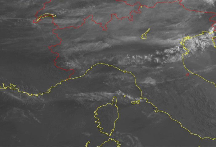 Meteo, pronte a salire le temperature: mercoledì ritorna il grande caldo Meteo, pronte a salire le temperature: mercoledì ritorna il grande caldo