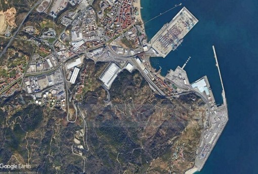 Collina sopra il porto di Vado, nessuna offerta presentata: asta deserta