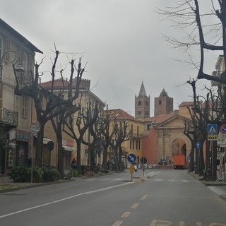 Albenga, esposto di Andrea Tomatis sul degrado di Viale Pontelungo: "Quartiere al collasso sociale" Albenga, esposto di Andrea Tomatis sul degrado di Viale Pontelungo: "Quartiere al collasso sociale"