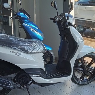 Voglia di scooter? Scopri la gamma Peugeot da Autodoria ad Albenga