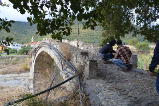 Andora: al via la rimozione delle tubazioni dal "Ponte romano"