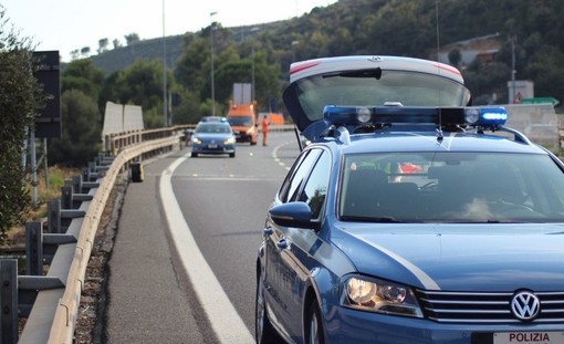 Incidente in autostrada tra i caselli di Celle e Varazze Incidente in autostrada tra i caselli di Celle e Varazze