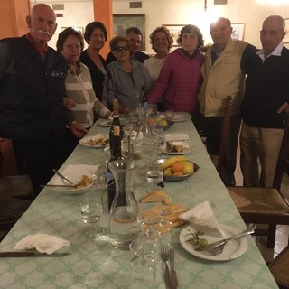 Albenga, l'assessore Simona Vespo visita gli anziani in soggiorno alle terme di Lurisia (FOTO)