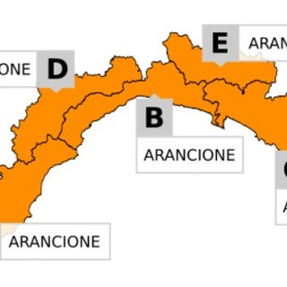 Maltempo, nuova allerta arancione per temporali: le previsioni per le prossime ore Maltempo, nuova allerta arancione per temporali: le previsioni per le prossime ore
